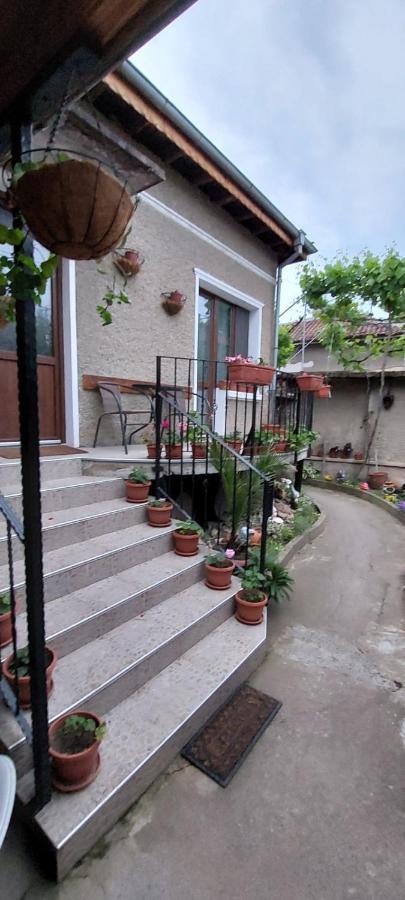 Guest House Kukera Pavel Banya Exterior foto