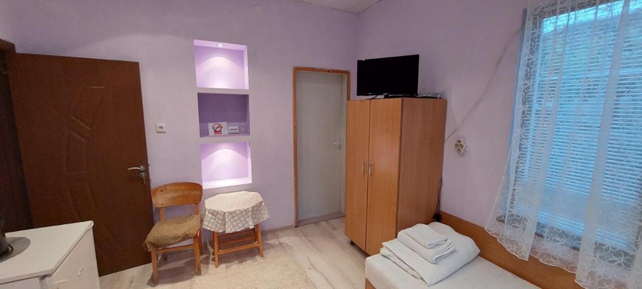 Guest House Kukera Pavel Banya Exterior foto